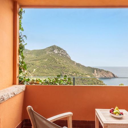 Boutique Hotel Torre Di Cala Piccola 圣托斯特凡诺港 外观 照片