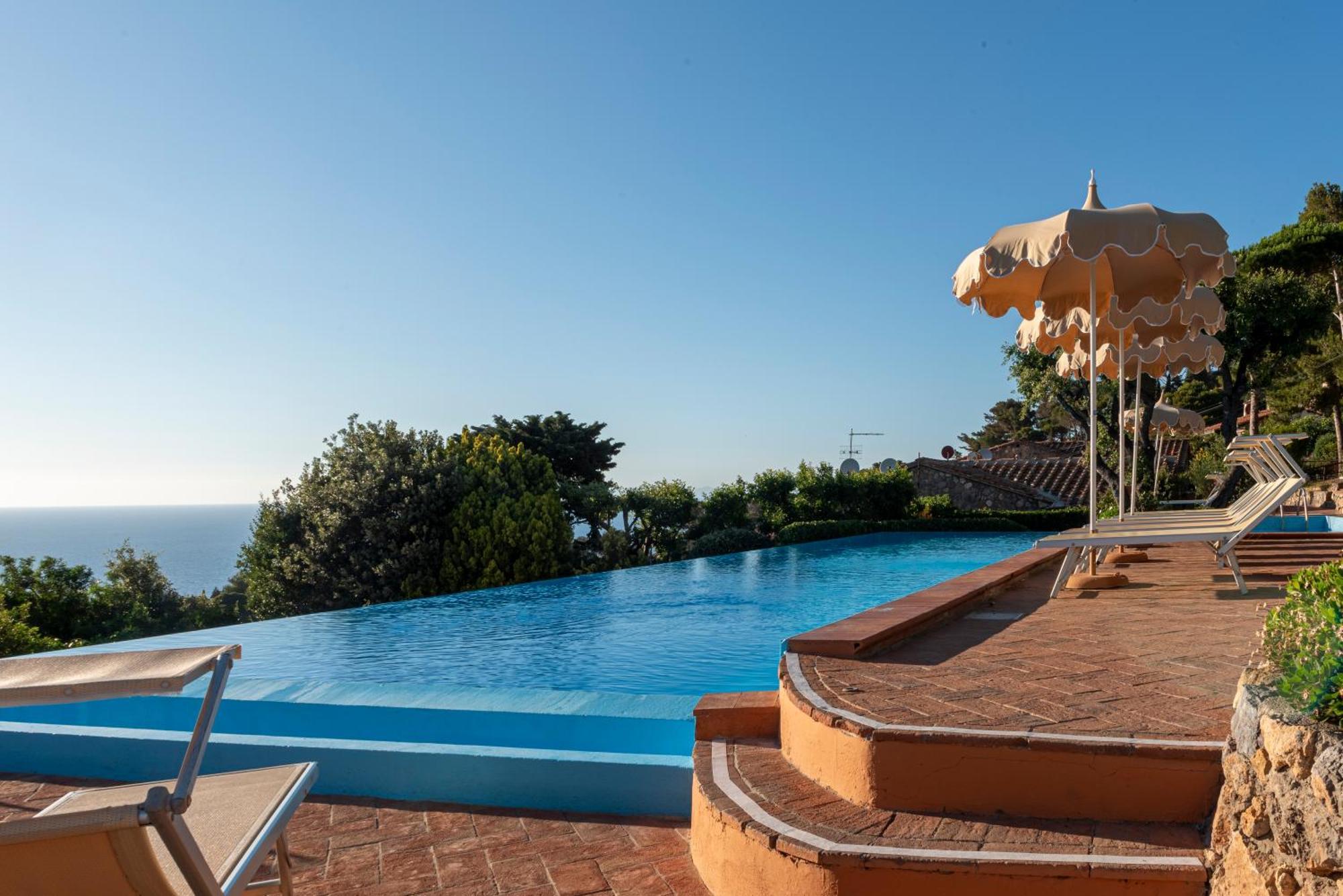 Boutique Hotel Torre Di Cala Piccola 圣托斯特凡诺港 外观 照片