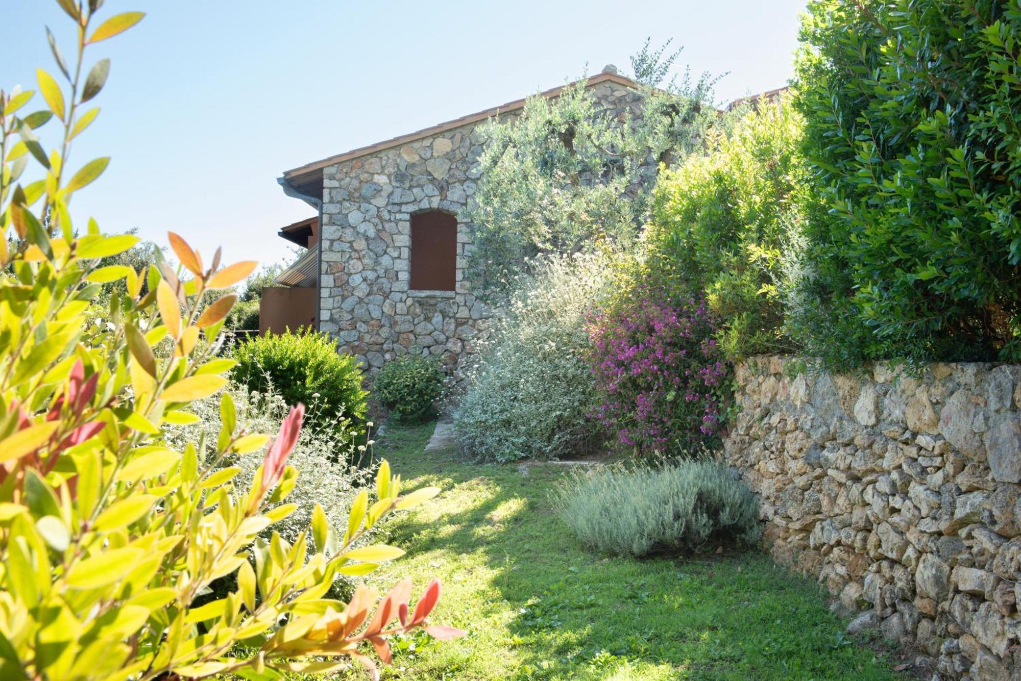 Boutique Hotel Torre Di Cala Piccola 圣托斯特凡诺港 外观 照片