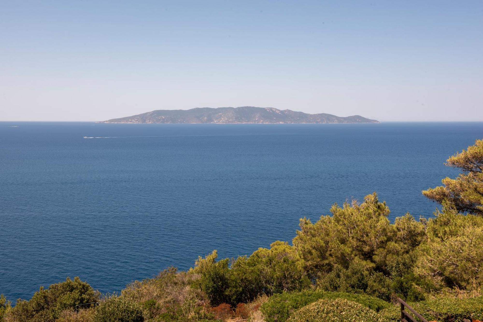 Boutique Hotel Torre Di Cala Piccola 圣托斯特凡诺港 外观 照片