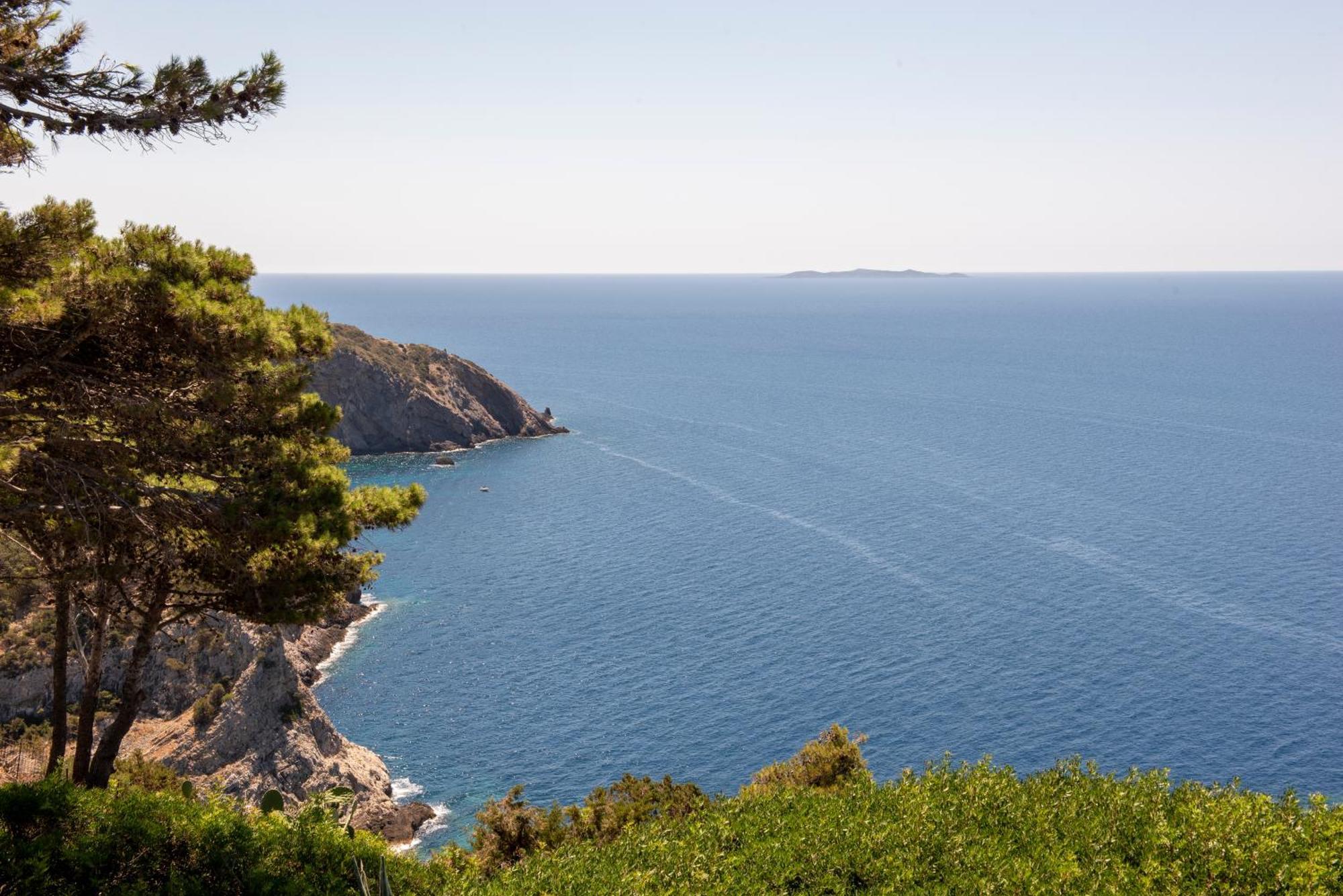 Boutique Hotel Torre Di Cala Piccola 圣托斯特凡诺港 外观 照片