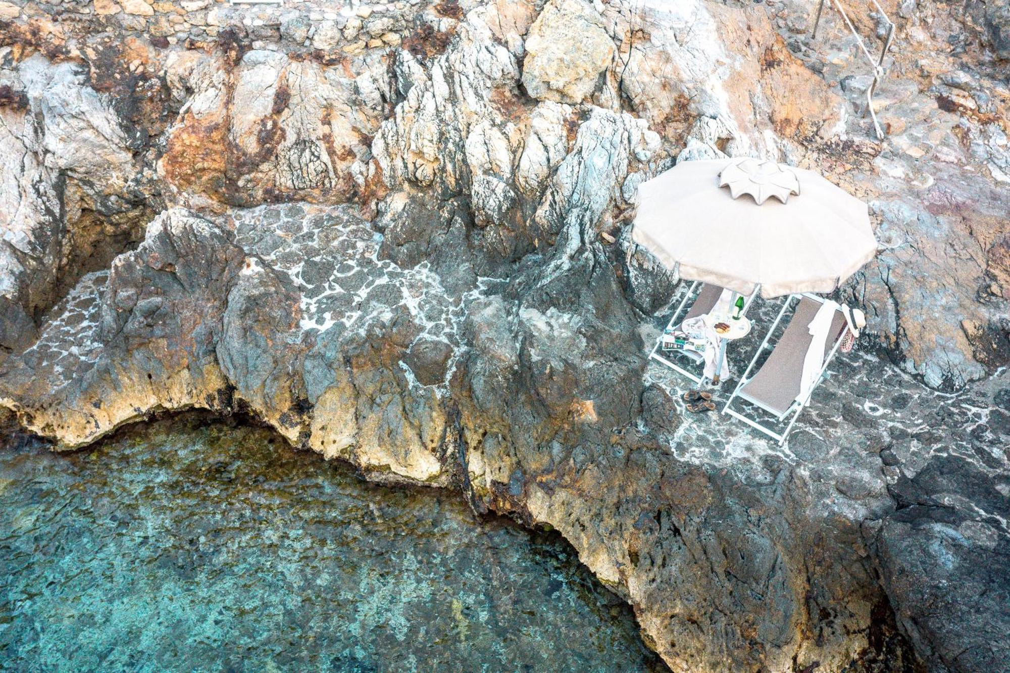Boutique Hotel Torre Di Cala Piccola 圣托斯特凡诺港 外观 照片
