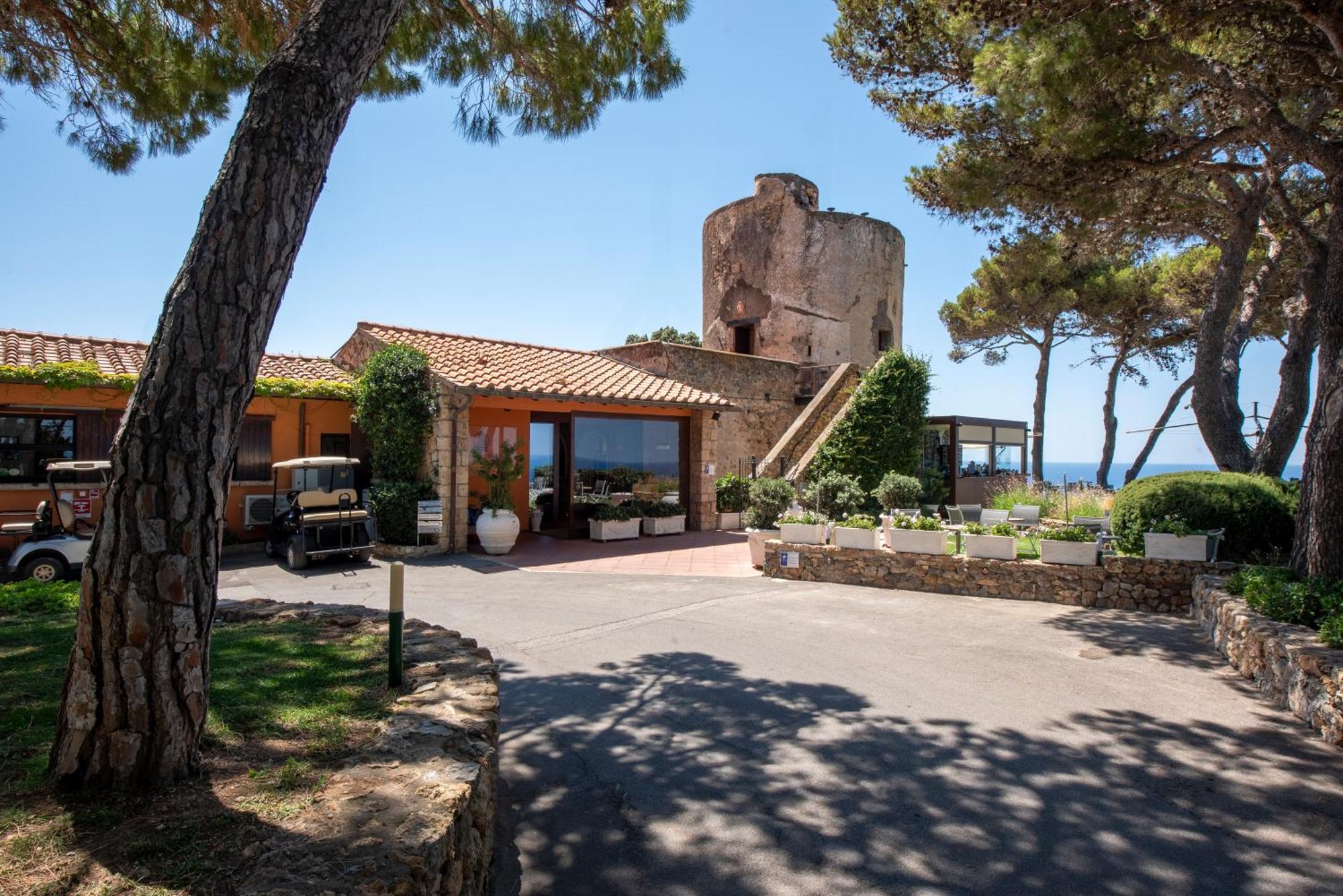 Boutique Hotel Torre Di Cala Piccola 圣托斯特凡诺港 外观 照片