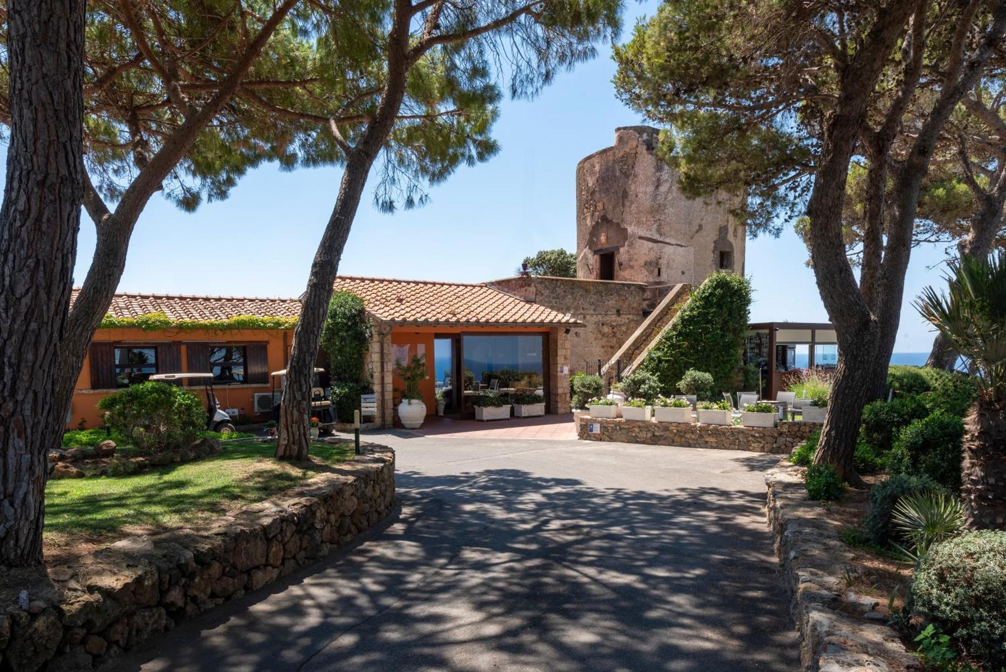 Boutique Hotel Torre Di Cala Piccola 圣托斯特凡诺港 外观 照片